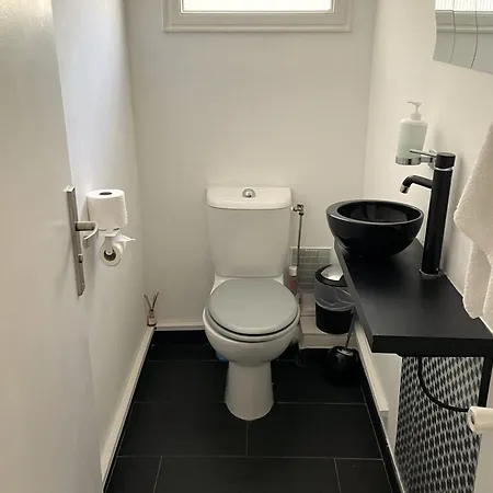 Superbe 3p 2chambres, 2terrasses Centre-ville, 4 Min A Pied De La Croisette Sas-meredith Loc Apartment