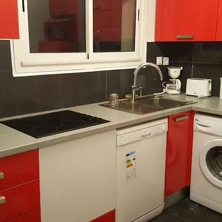 Superbe 3p 2chambres, 2terrasses Centre-ville, 4 Min A Pied De La Croisette Sas-meredith Loc Apartment