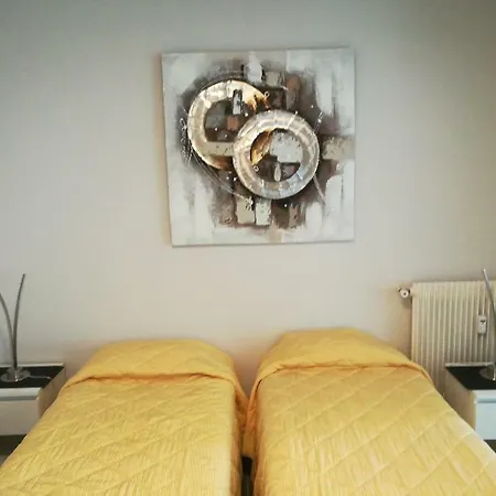 Apartment Superbe 3p 2chambres, 2terrasses Centre-ville, 4 Min A Pied De La Croisette Sas-meredith Loc Cannes